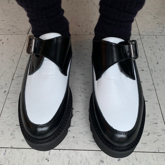 New Italian Leather Platform Shoes — Single Buckle - Picture 5 of 6